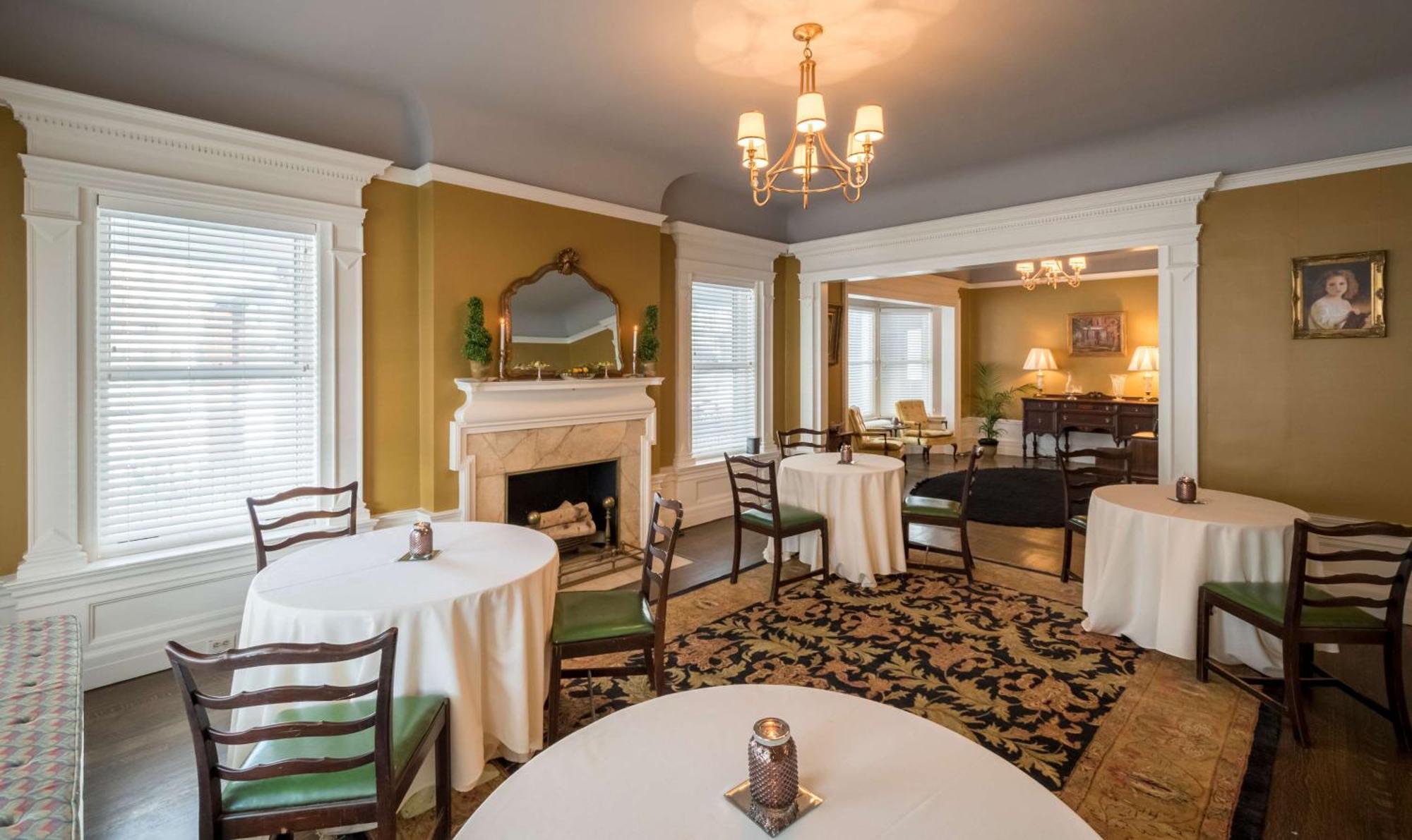 Hotel The Strathallan - A Doubletree By Hilton Rochester