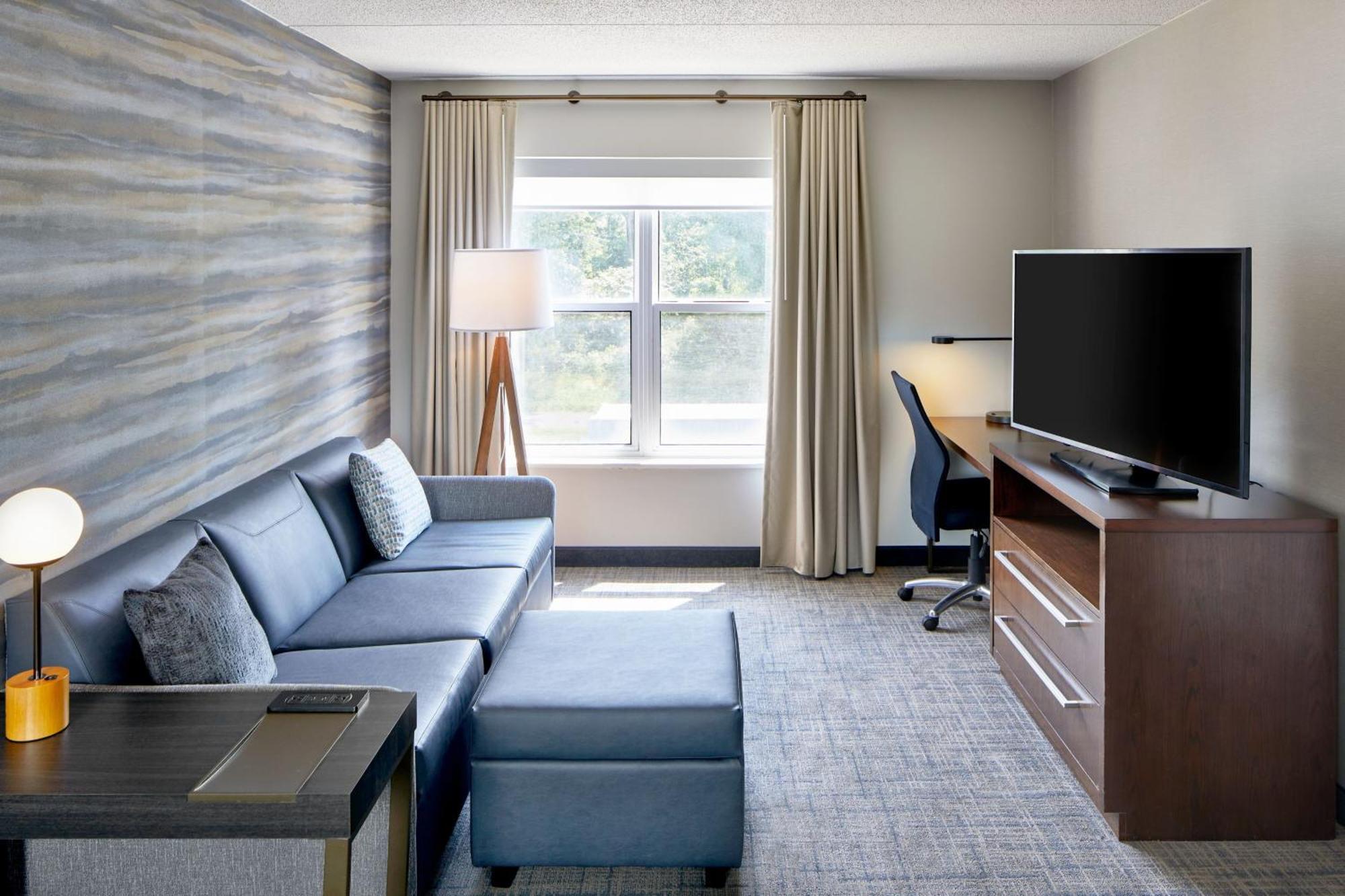 By Marriott West Greece Hotel