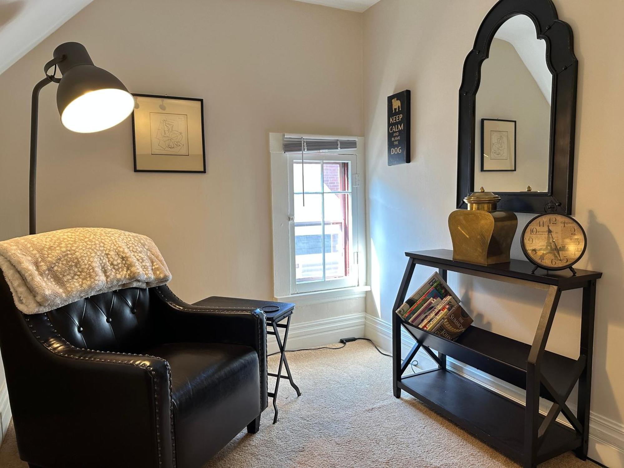 Rutgers House Loft Rochester