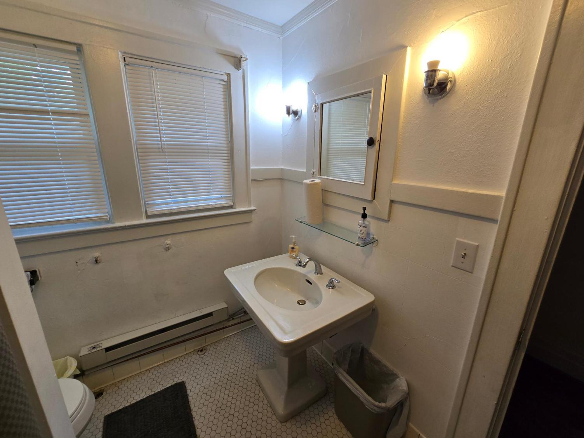 Private In Home- Near Hospitals And Universities Homestay Rochester