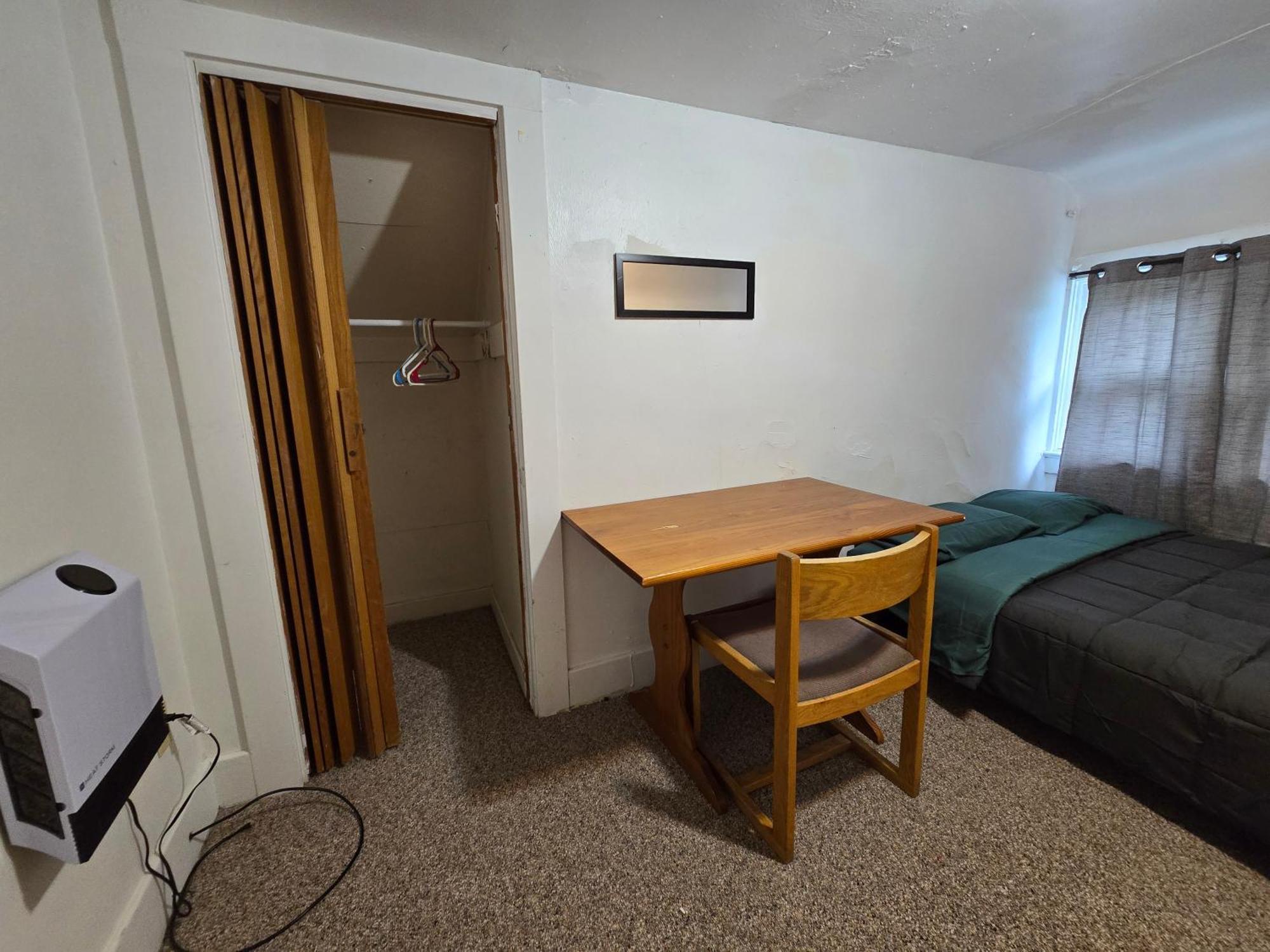 Private In Home- Near Hospitals And Universities Homestay