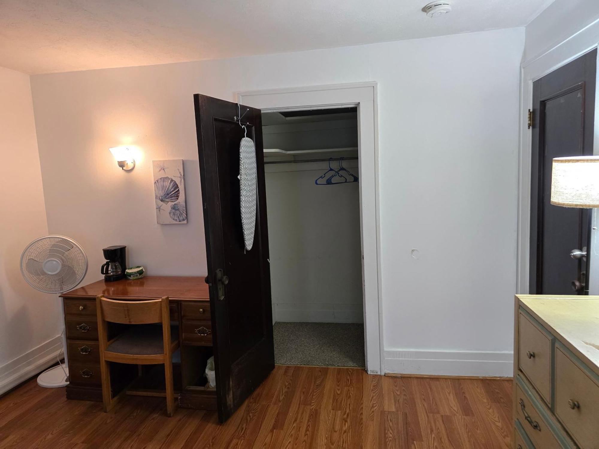 Private In Home- Near Hospitals And Universities Homestay