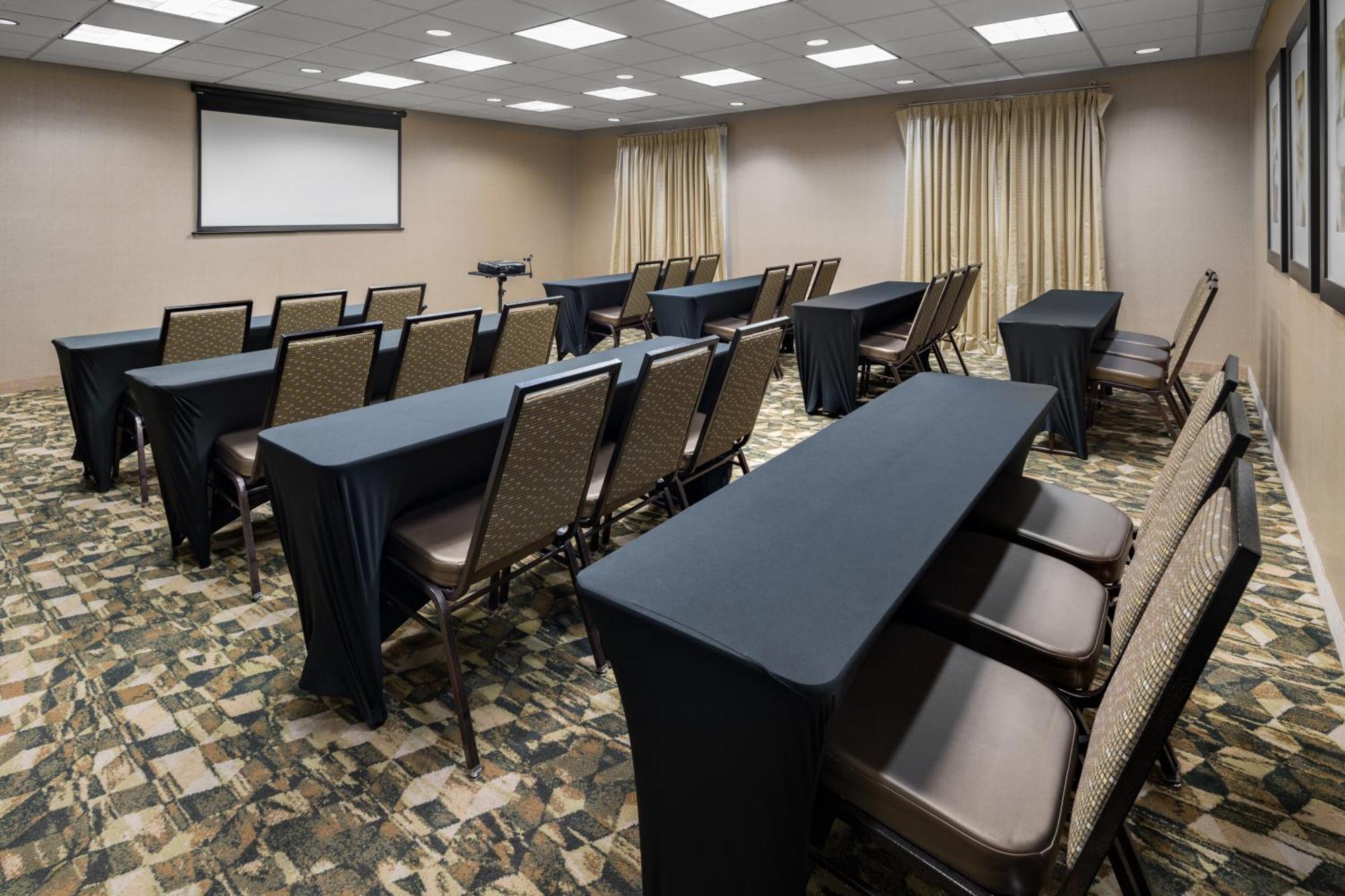 Hampton - Irondequoit Hotel Rochester