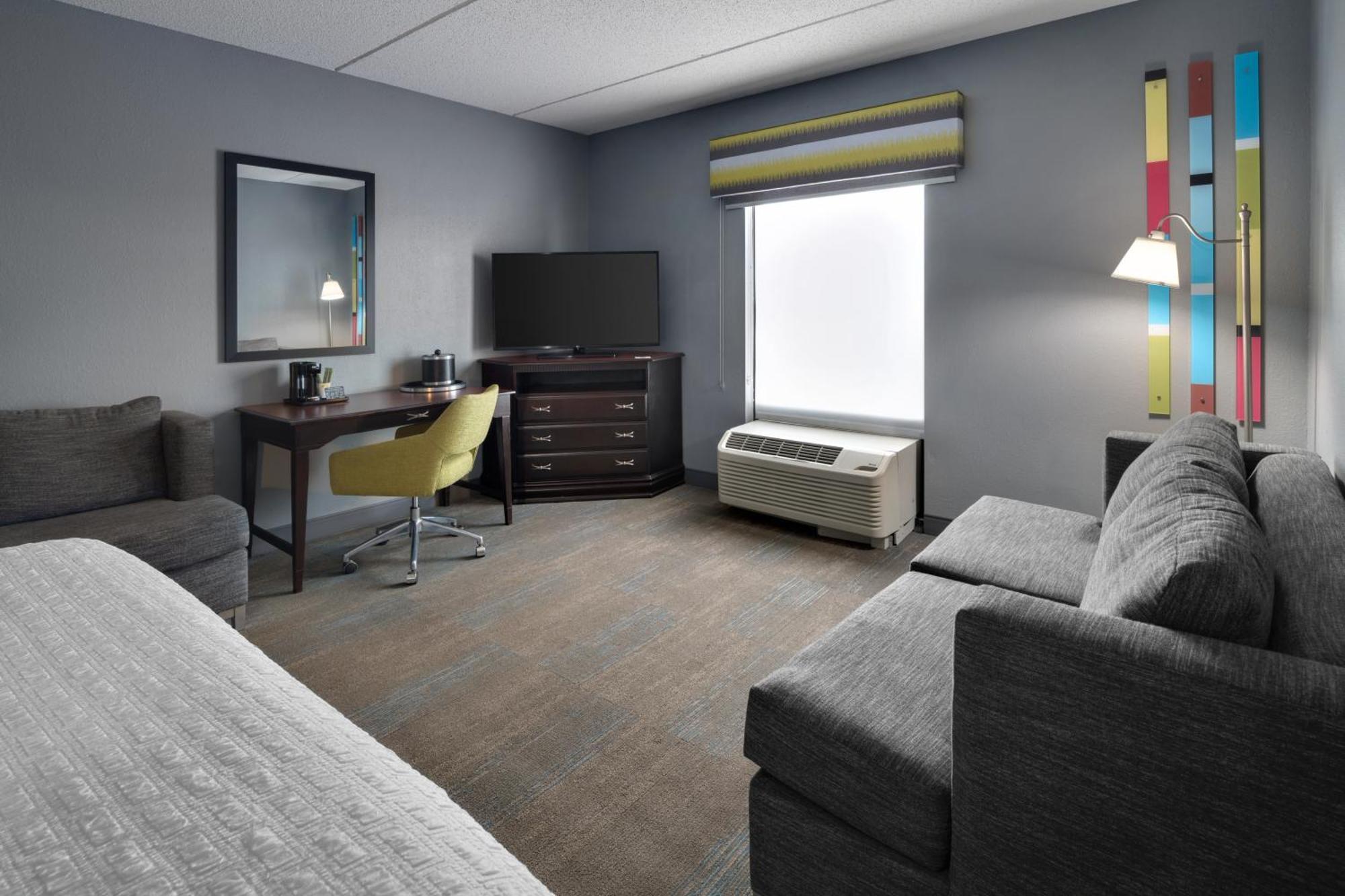 Hampton - Irondequoit 3*