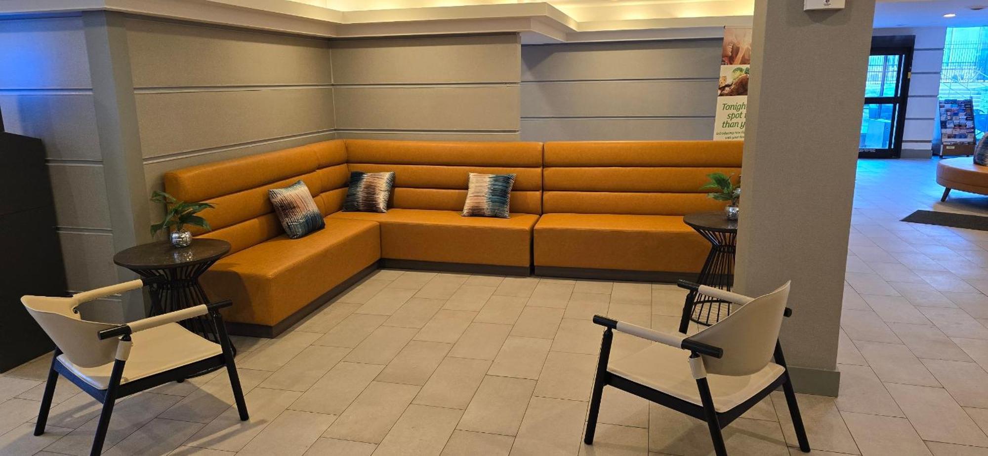 Wyndham Downtown Hotel 3*