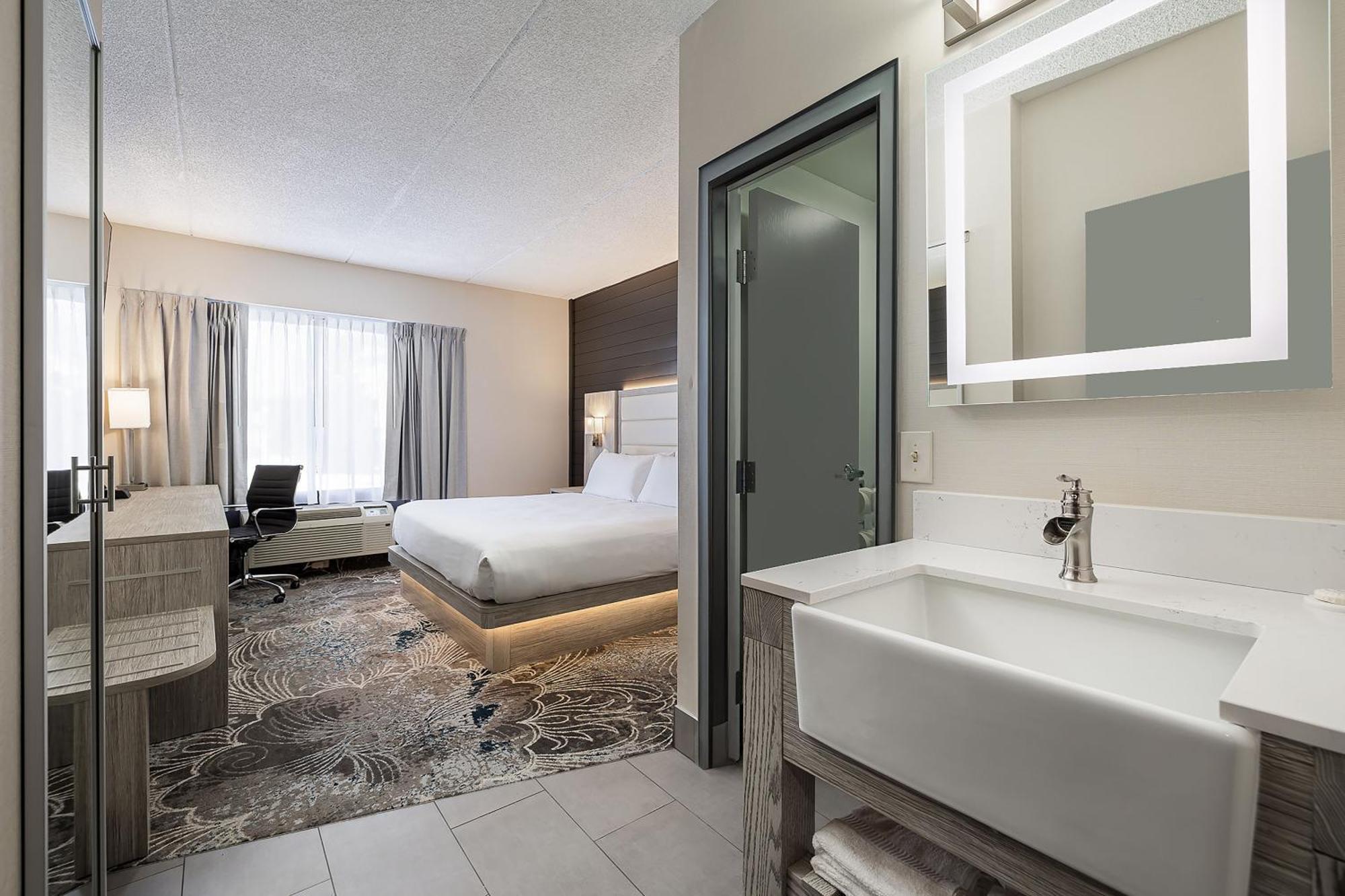 Oakfield & Suites, Ascend Collection Hotel