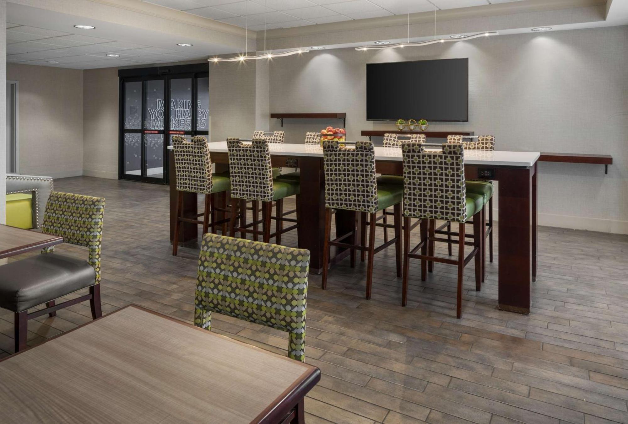 Hampton - Irondequoit Hotel