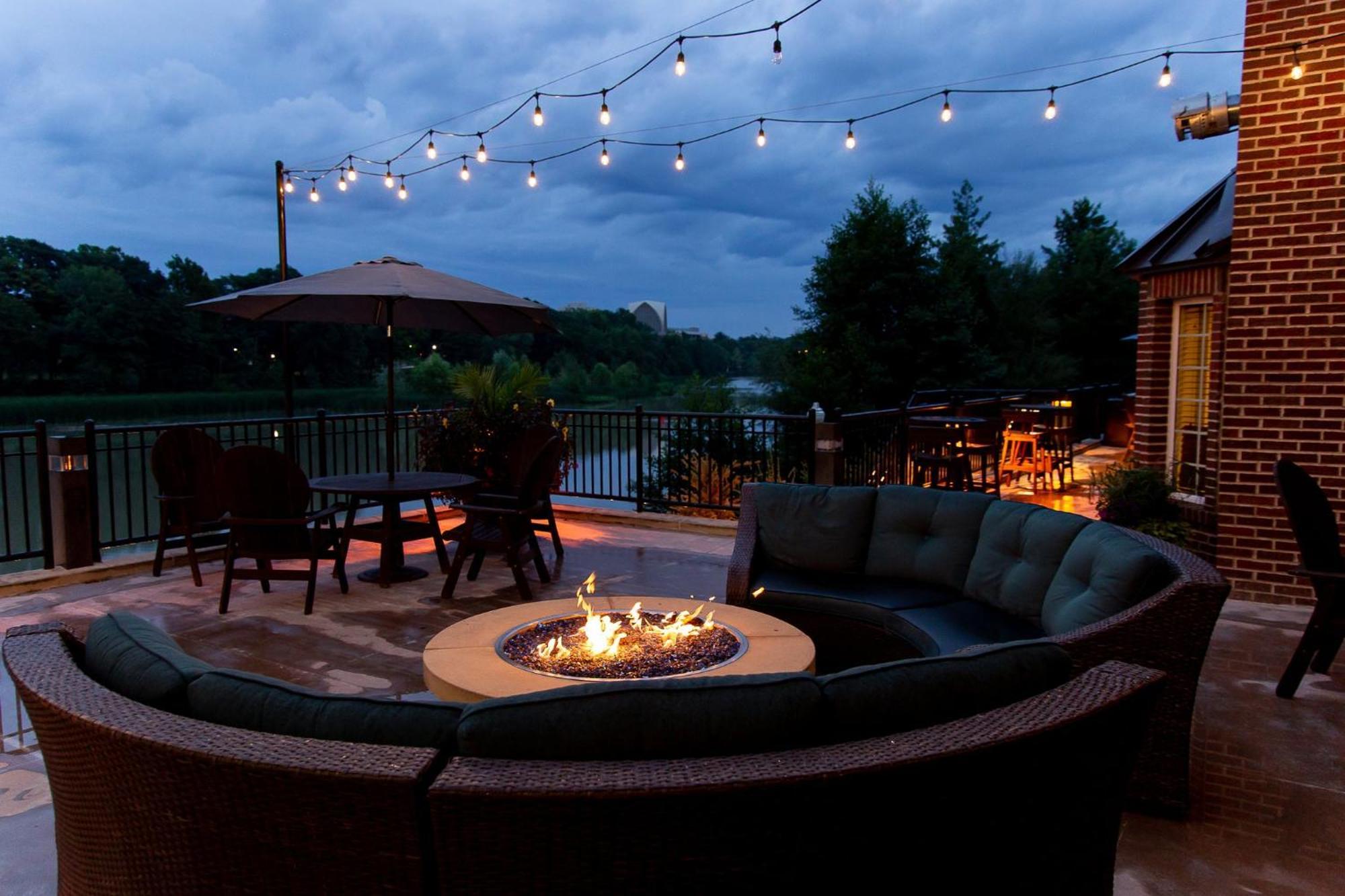 Staybridge By Ihg Hotel Rochester