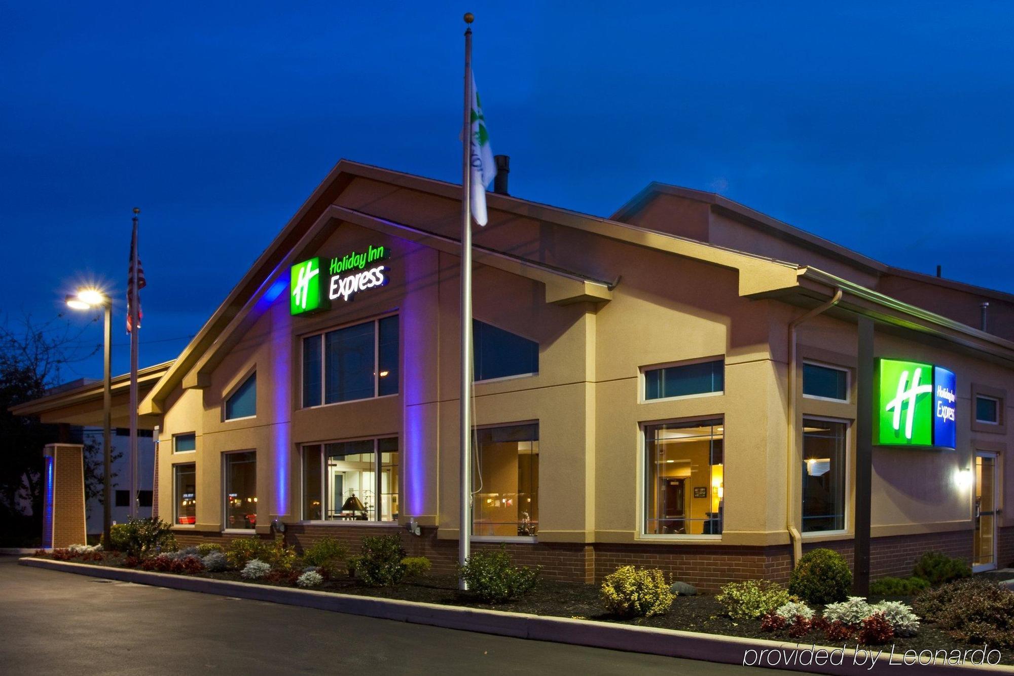 Country & By Radisson, Rochester-pittsford-brighton, Ny Hotel 3*