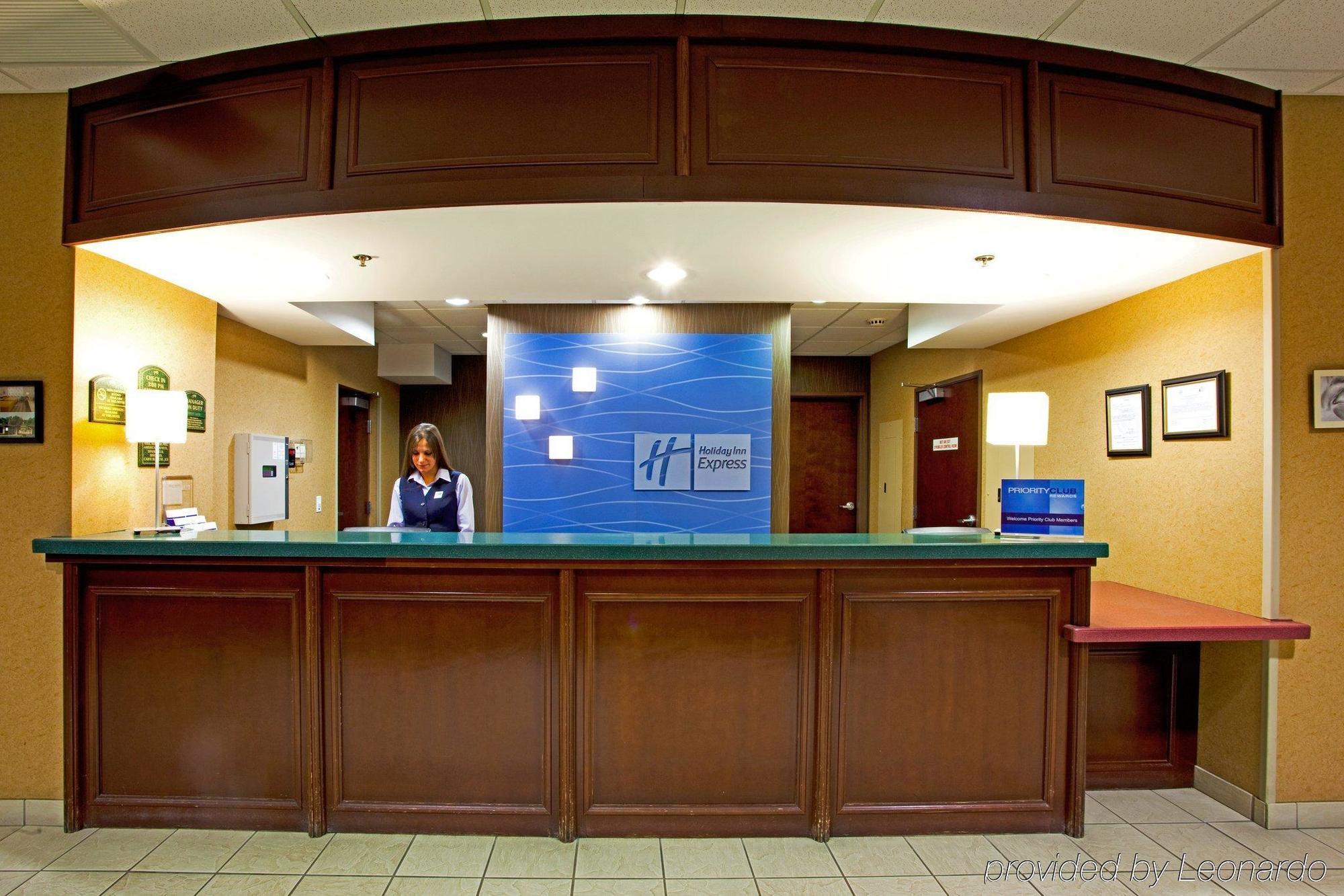 Country & By Radisson, Rochester-pittsford-brighton, Ny Hotel