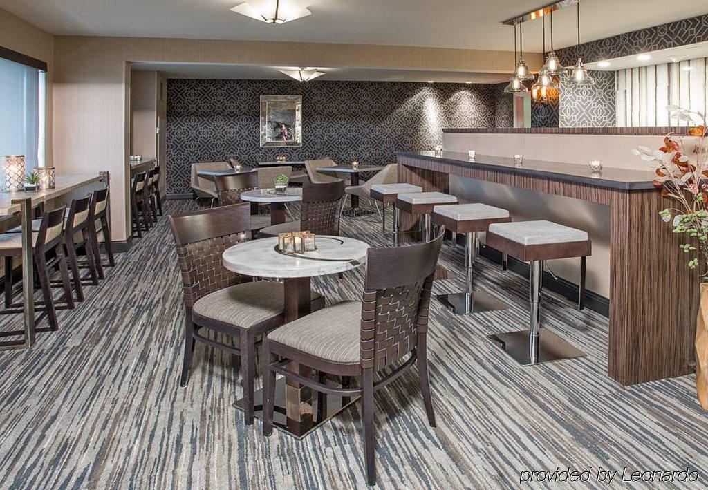 Hotel Airport Marriott Rochester