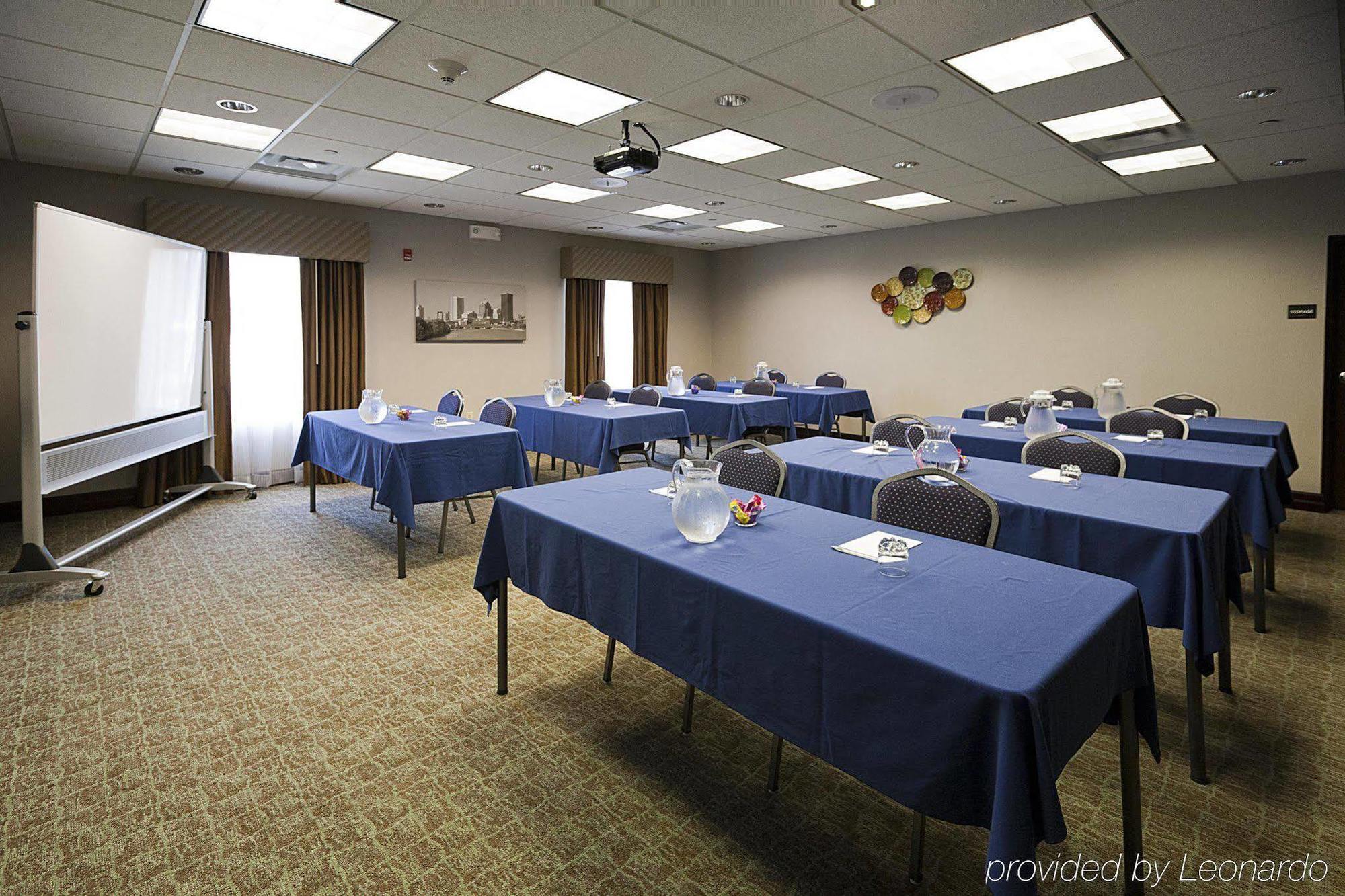 Hampton - Irondequoit Hotel 3*