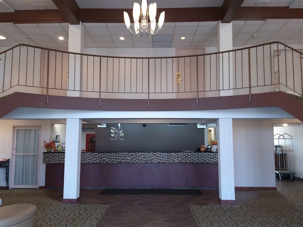 6 - Airport 2* Rochester
