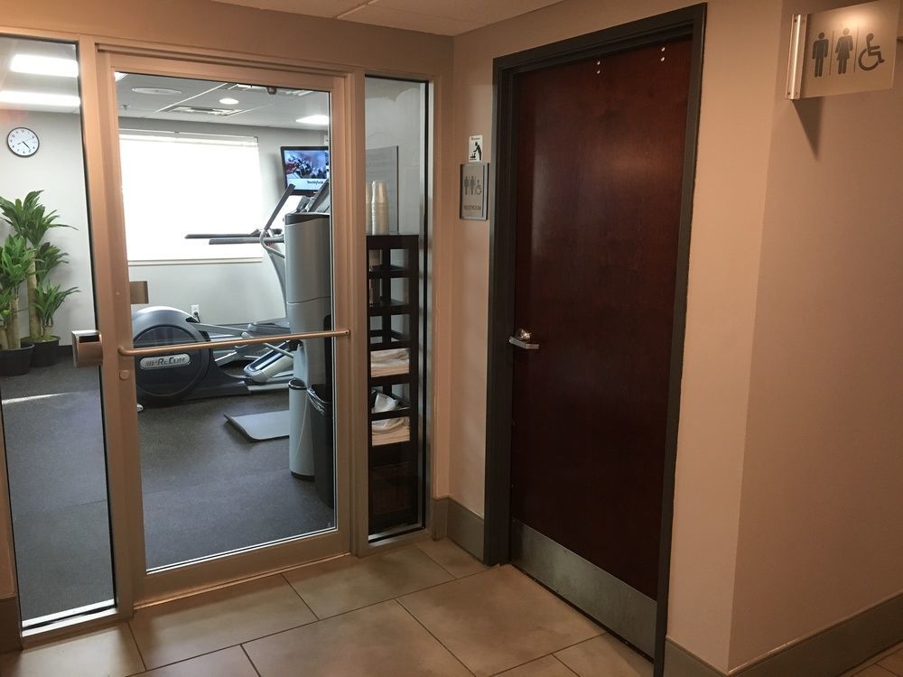 Hotel Country & By Radisson, Rochester-pittsford-brighton, Ny 3*