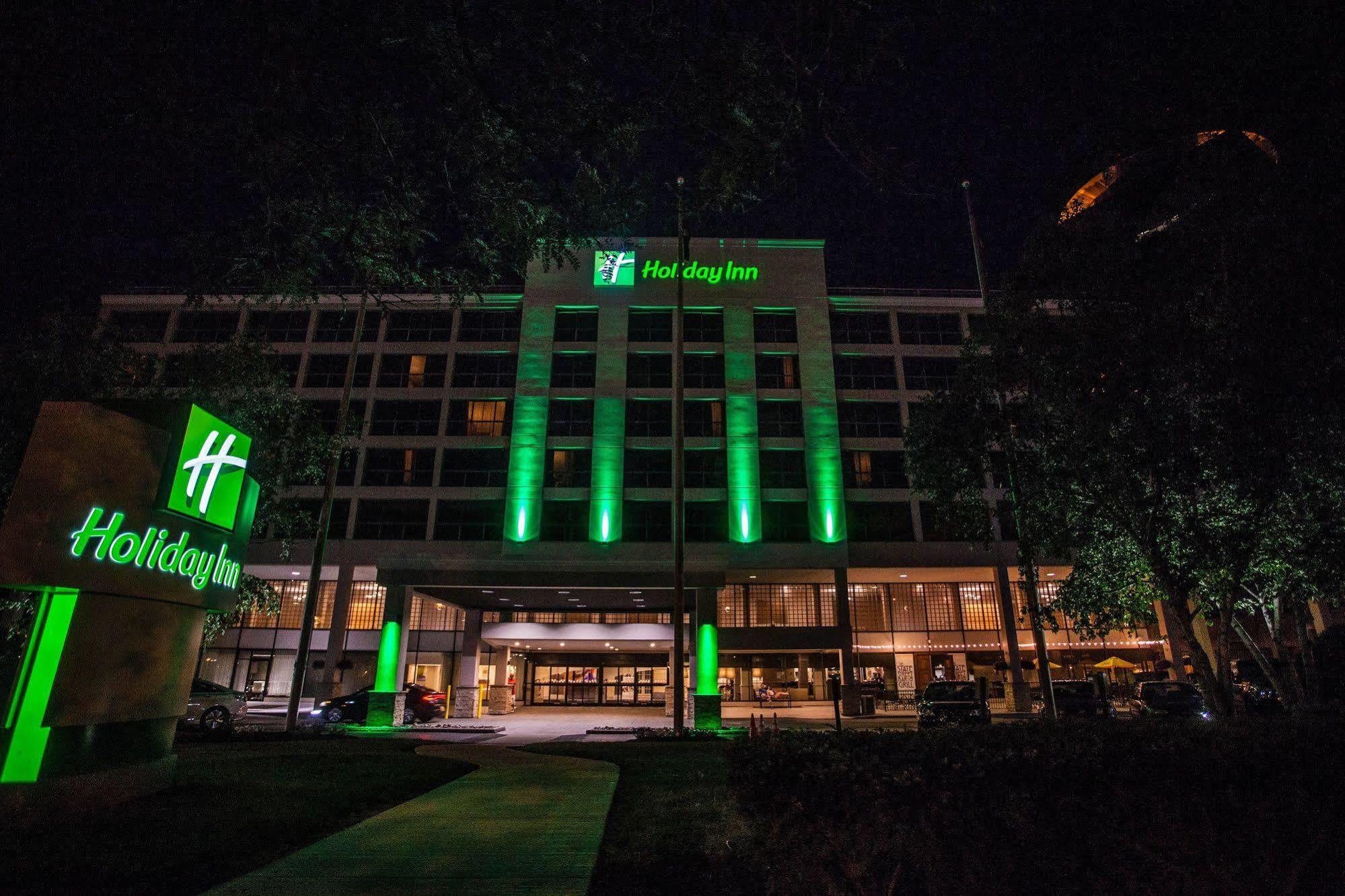 Hotel Wyndham Downtown