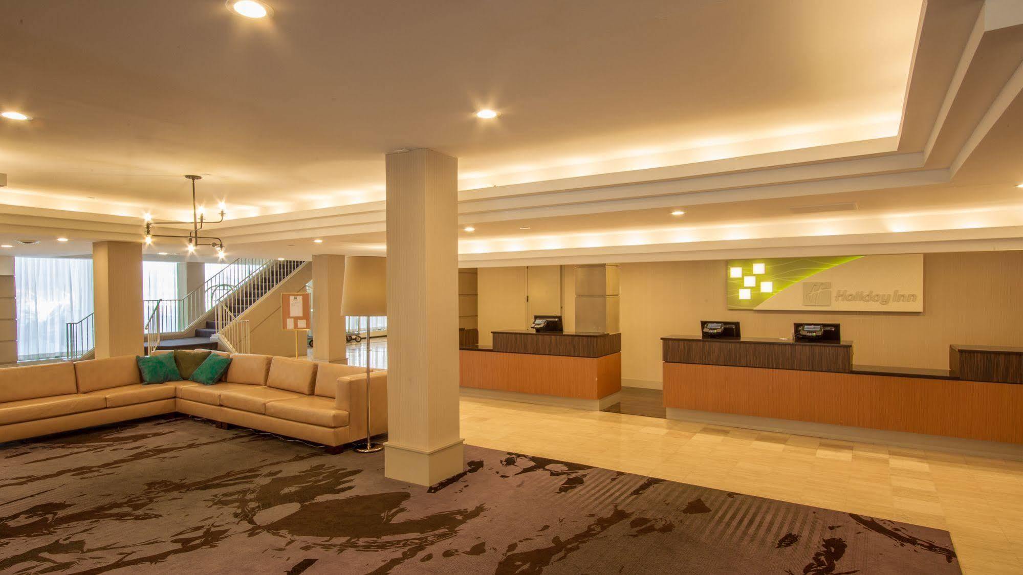 Wyndham Downtown Hotel