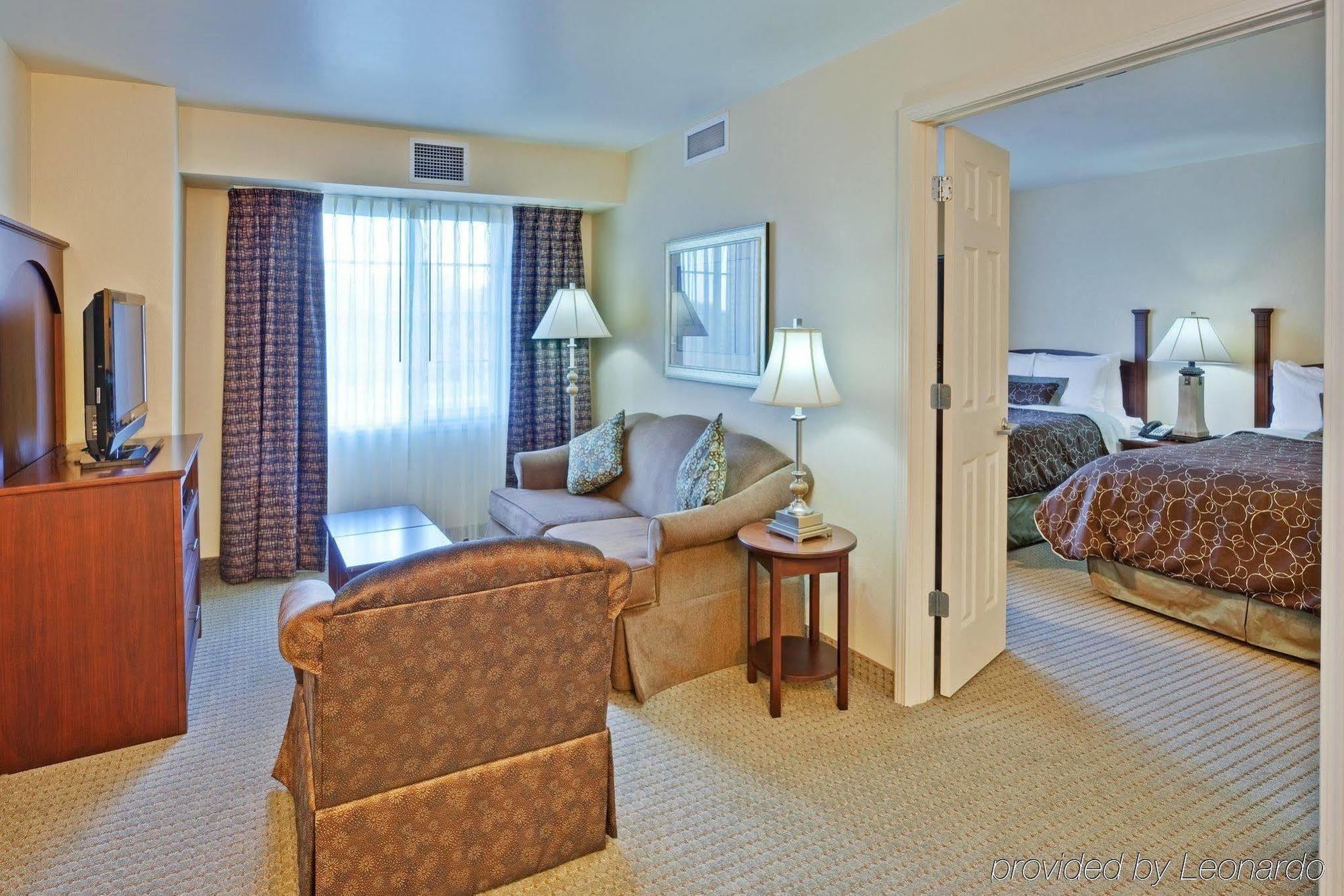 Staybridge By Ihg 3*