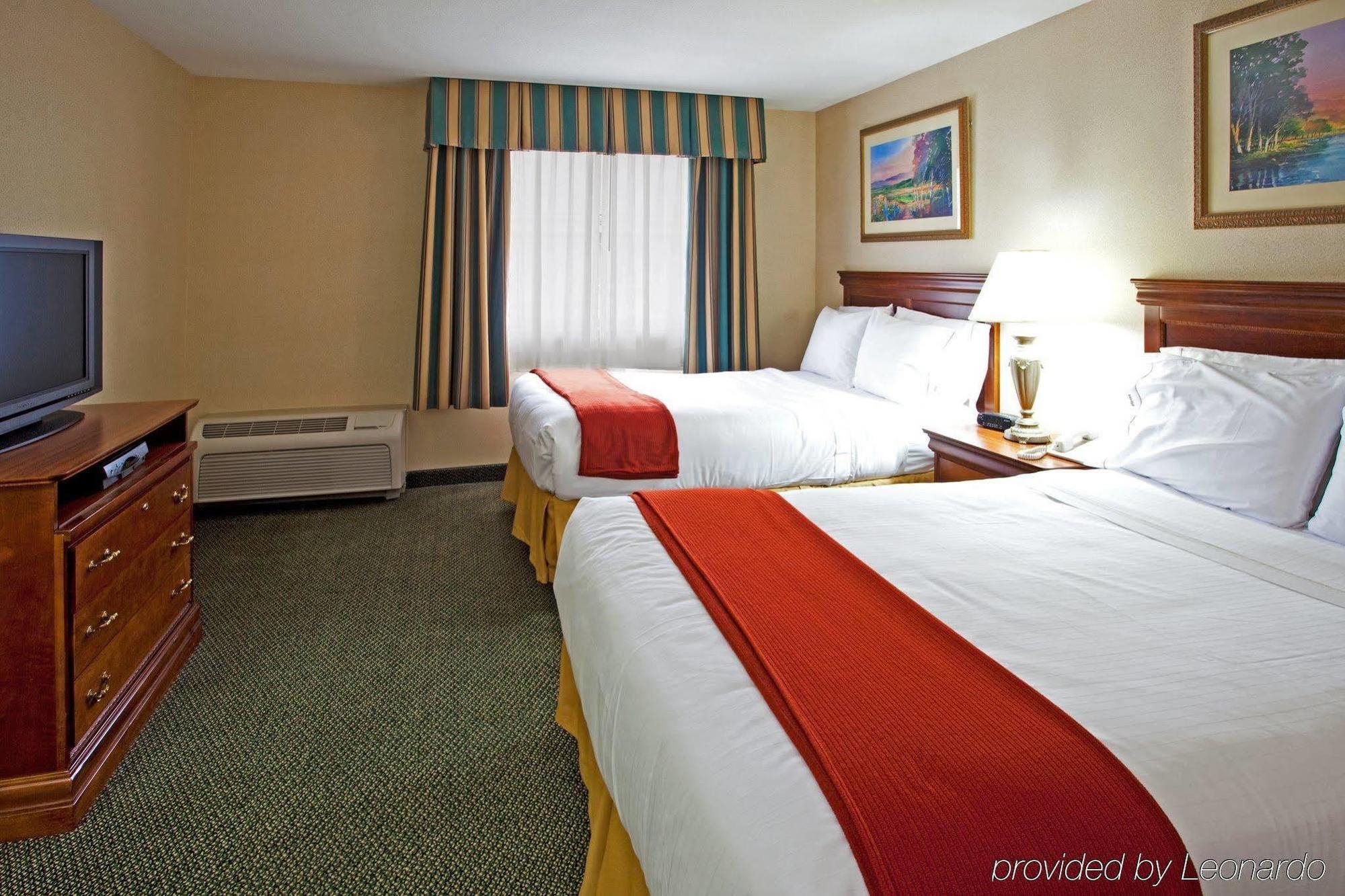 Hotel Country & By Radisson, Rochester-pittsford-brighton, Ny 3*