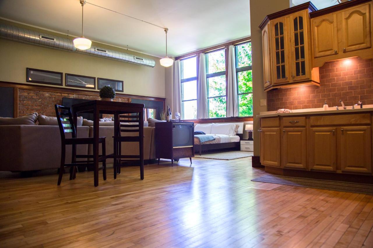 School 31 Lofts Aparthotel Rochester