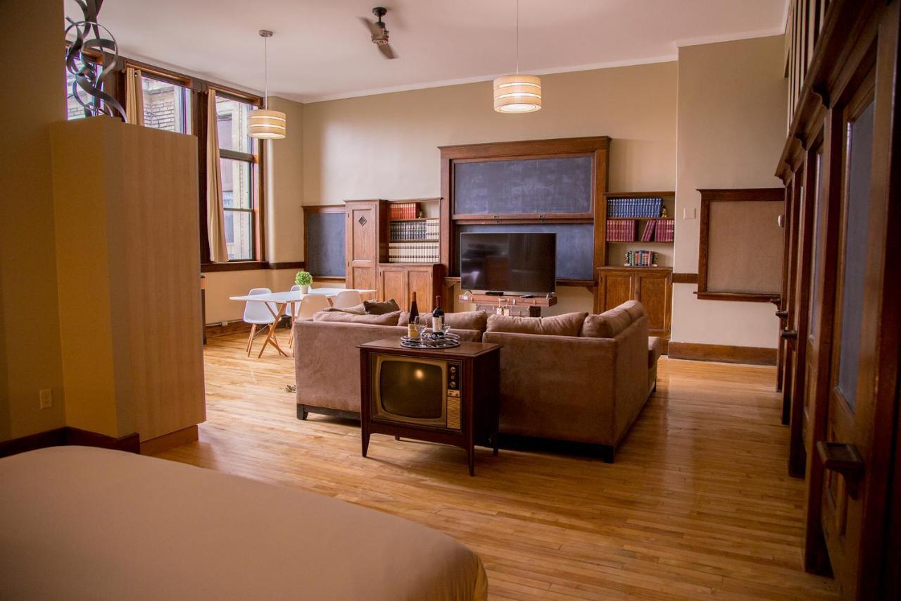 School 31 Lofts Aparthotel 4*