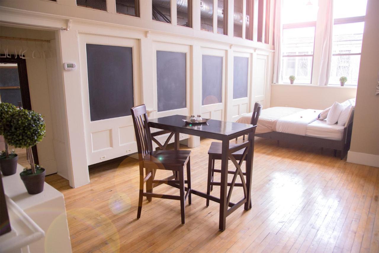 School 31 Lofts 4* Rochester