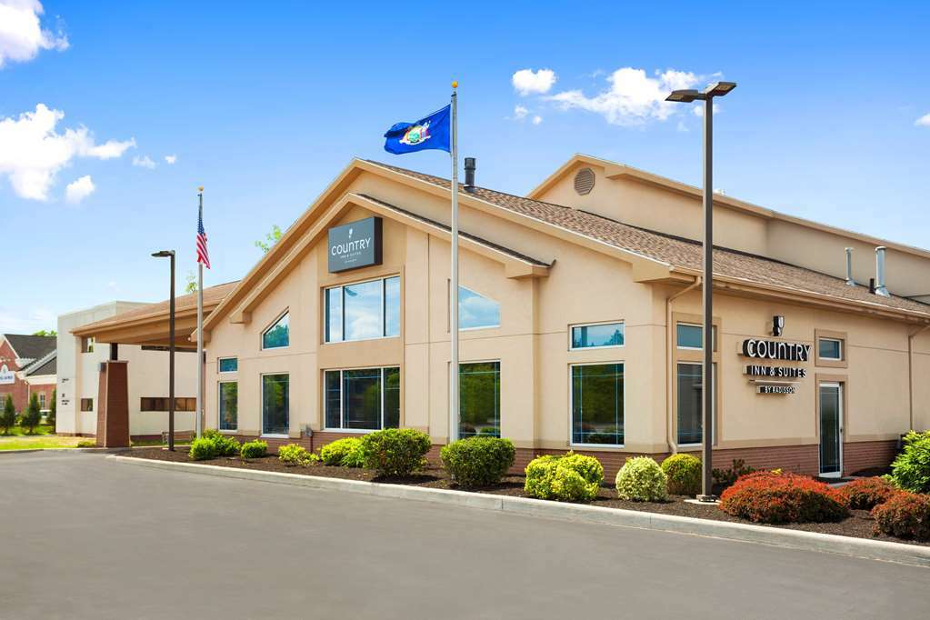 Country & By Radisson, Rochester-pittsford-brighton, Ny 3*