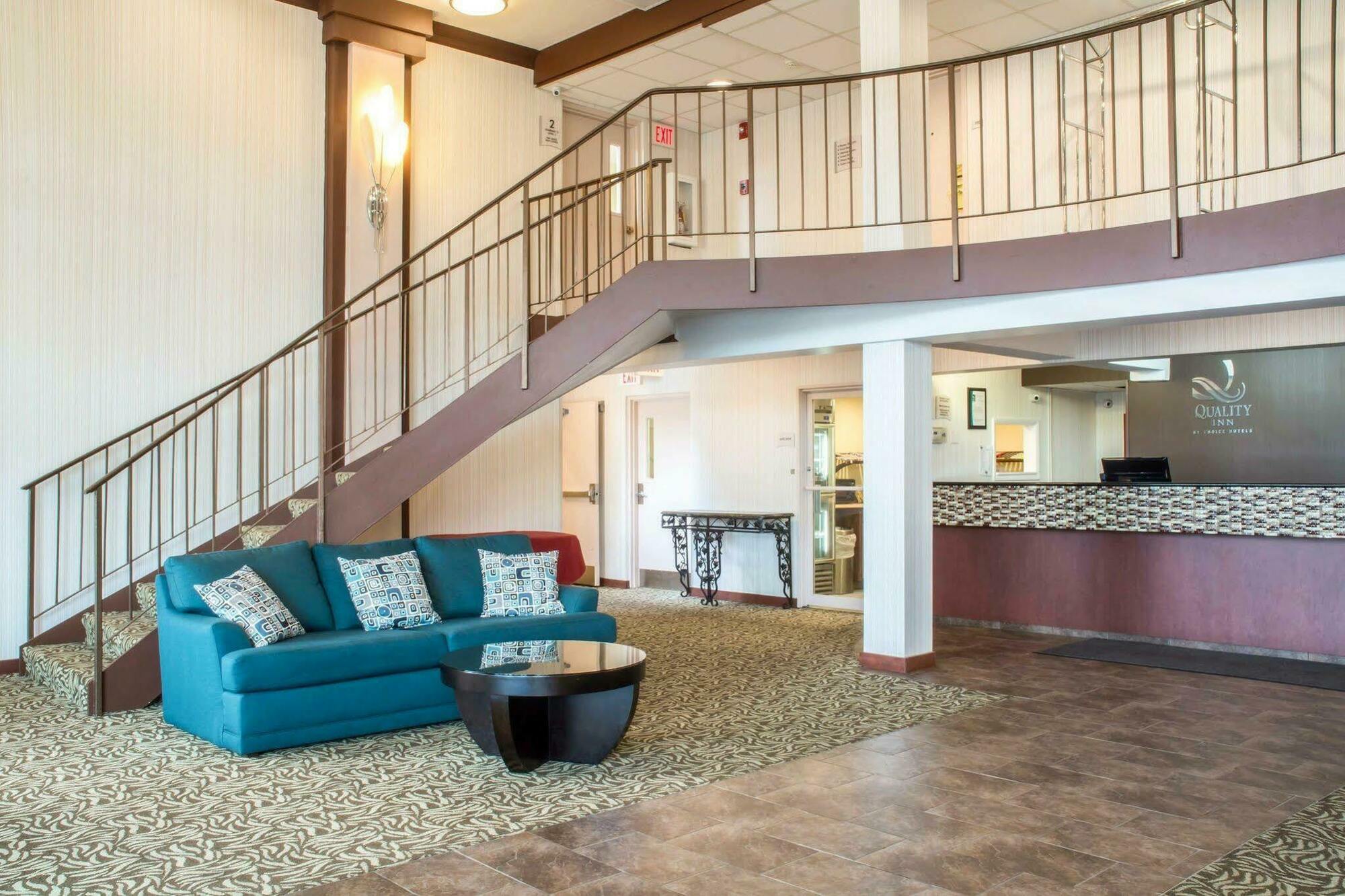 6 - Airport Hotel 2*