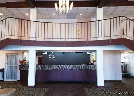Hotel 6 - Airport