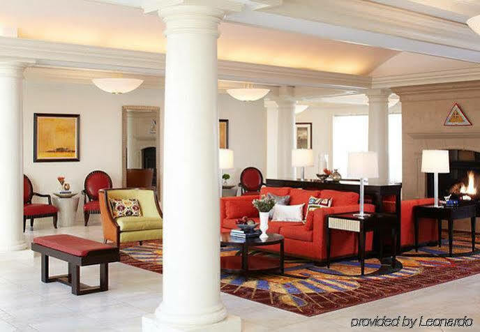 Airport Marriott 3*