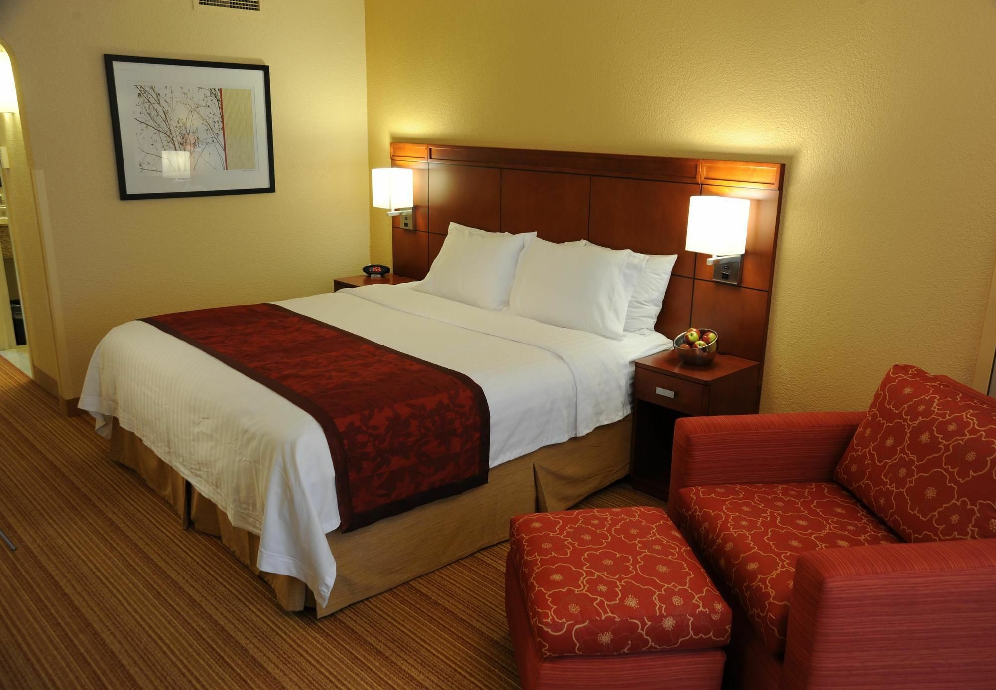 Courtyard East / Penfield 4* Rochester