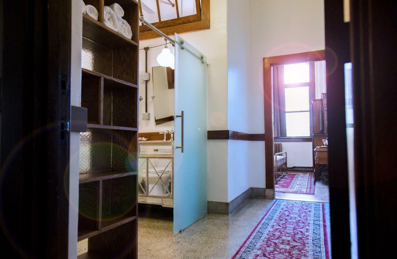 School 31 Lofts 4*
