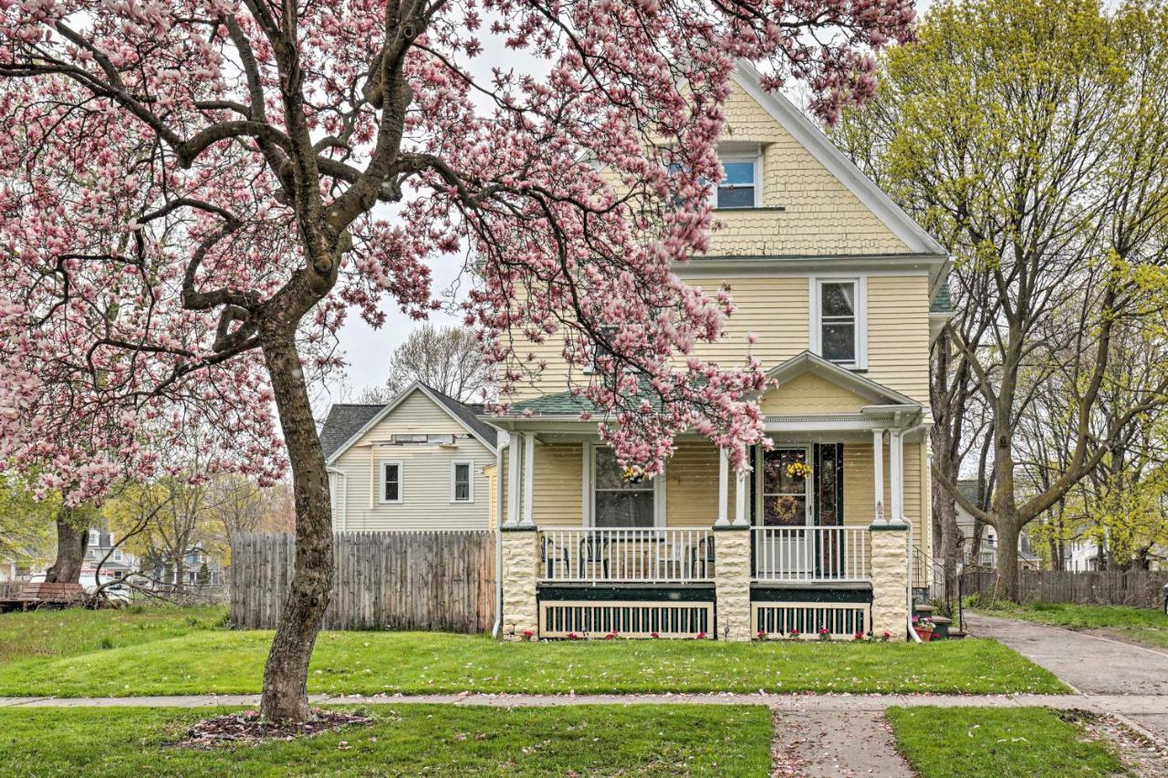 Apartment Idyllic 2 Miles To Downtown!